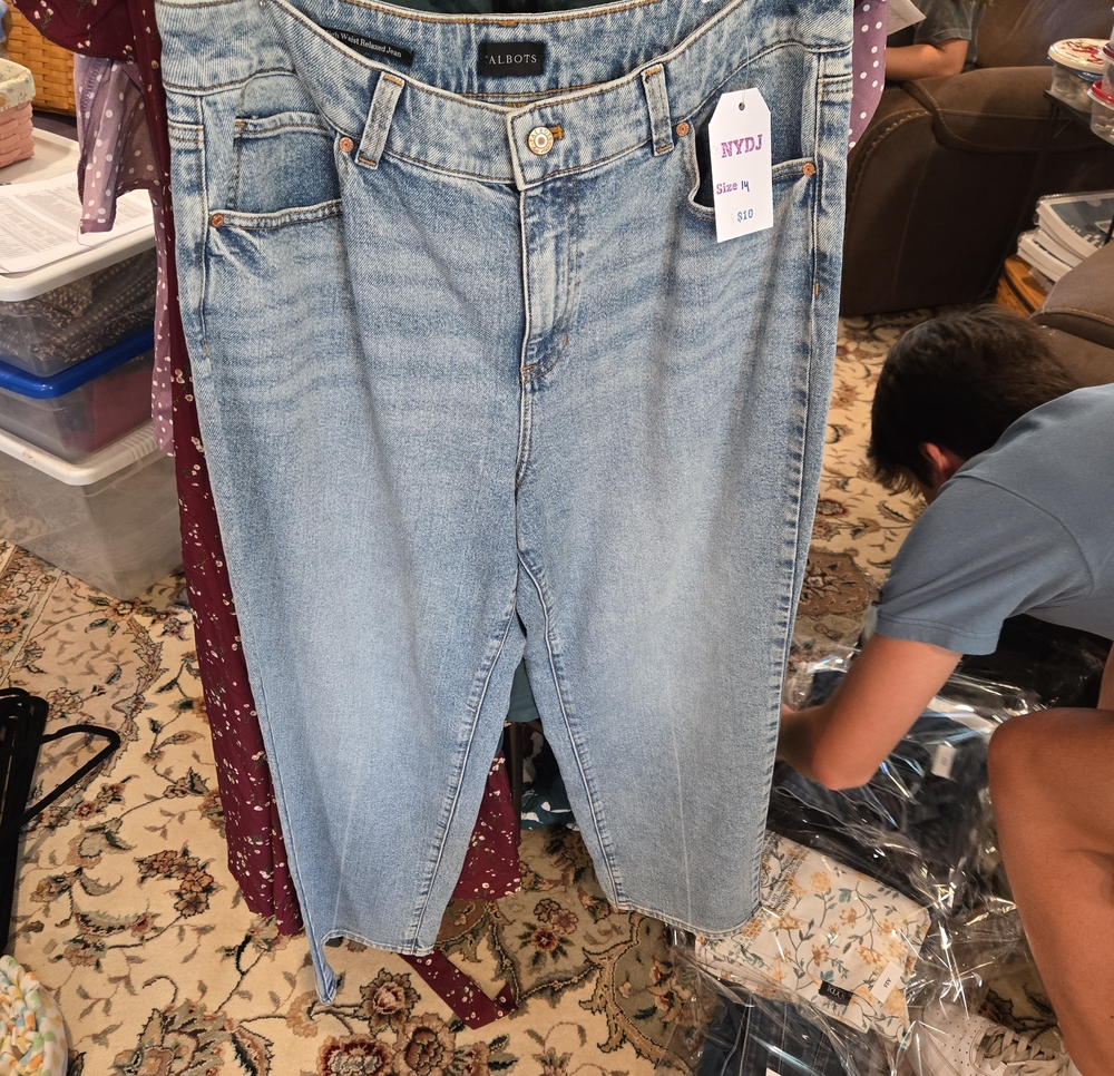 Talbots Light Blue Cropped Mom Jeans